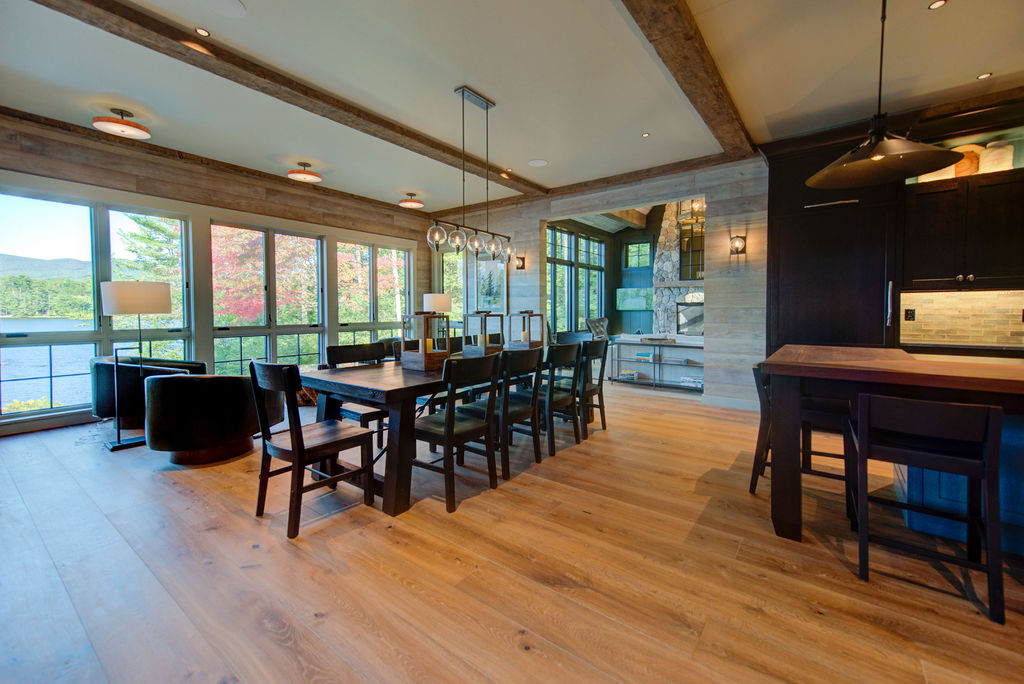 Hilltop Haven dining area