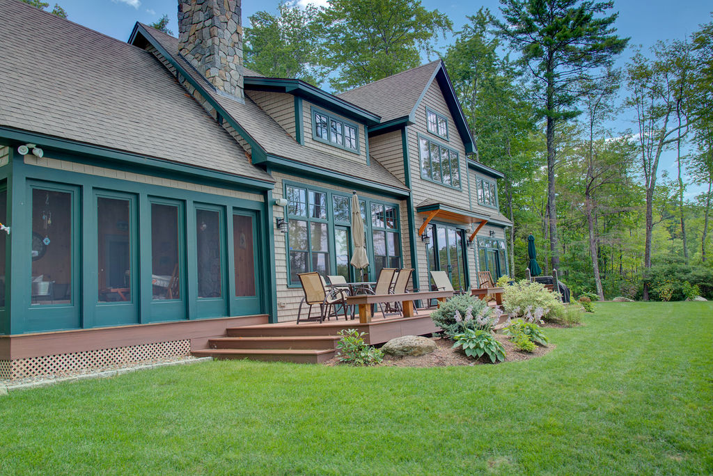 Lakeside Cabin
